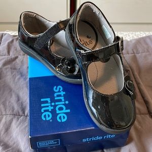Like New - Stride Rite Ava Black Patent